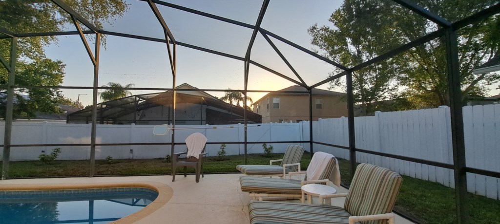4 bedrooms / 3 bathrooms, sleeps 8 - Image 3