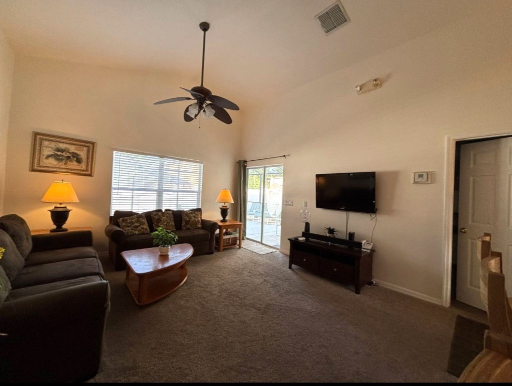 4 bedrooms / 3 bathrooms, sleeps 8 - Image 5
