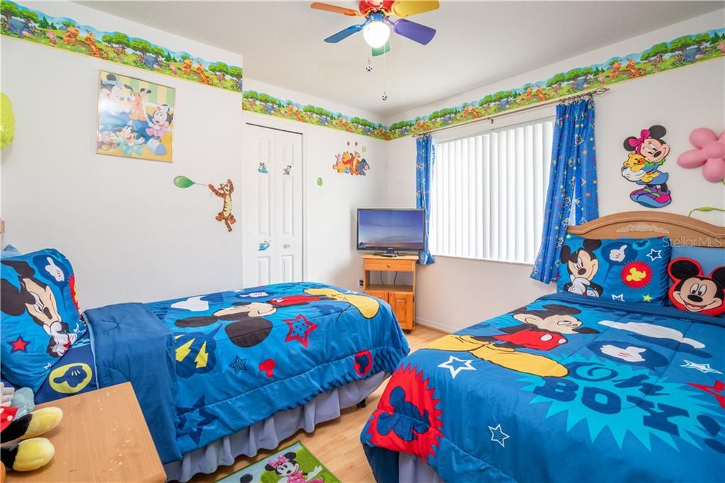 4 bedrooms / 2 bathrooms, sleeps 8 - Image 5