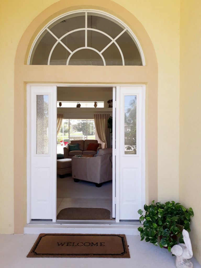 3 bedrooms / 2 bathrooms, sleeps 6 - Image 3