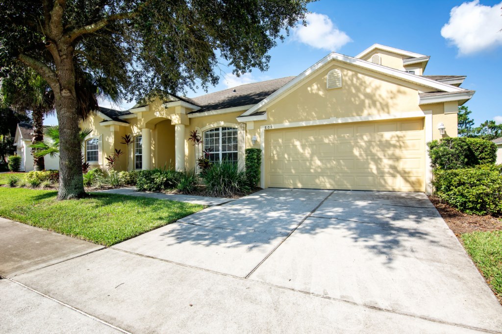 5 bedrooms / 3 bathrooms, sleeps 10 - Image 2