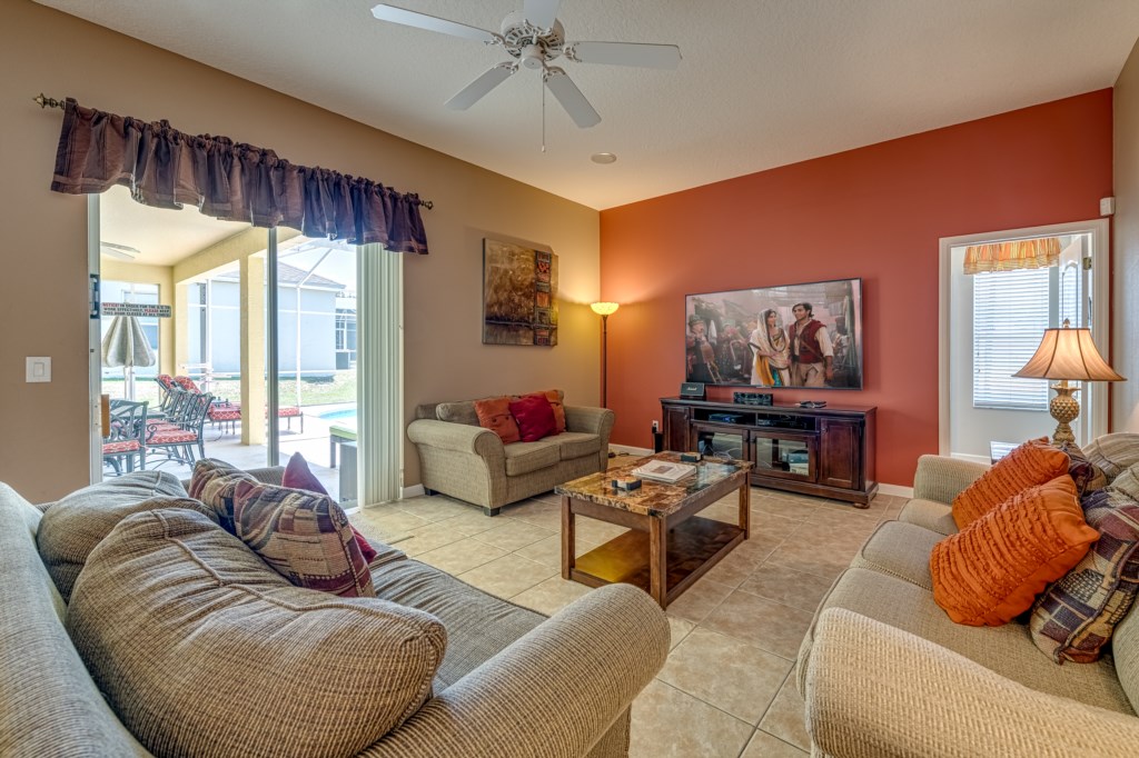 5 bedrooms / 3 bathrooms, sleeps 10 - Image 3