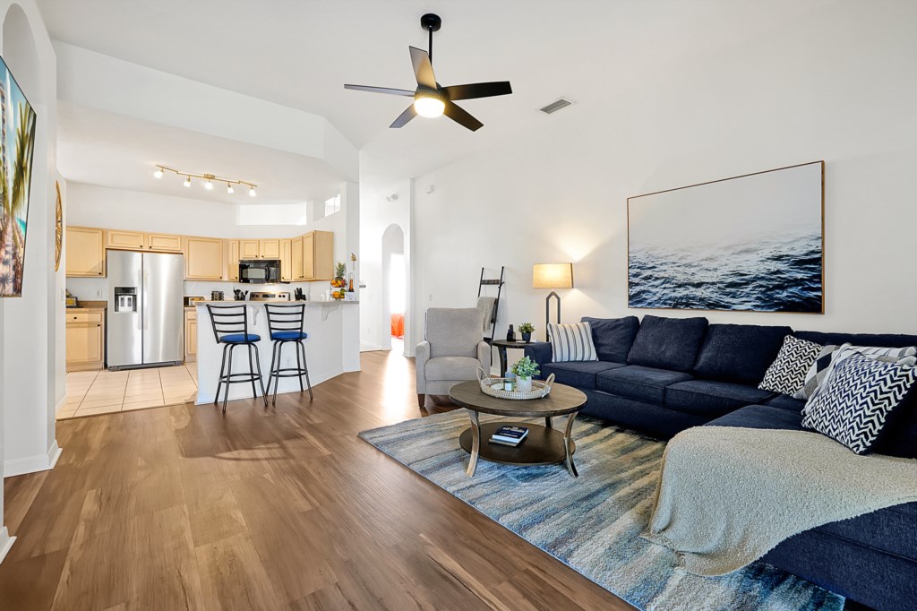 4 bedrooms / 3 bathrooms, sleeps 10 - Image 5