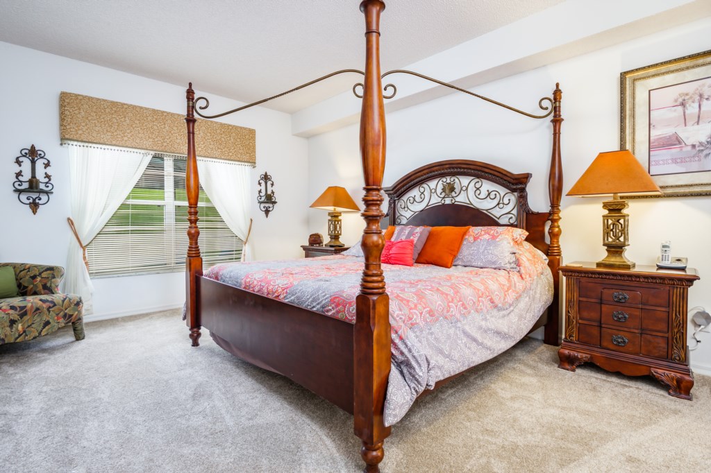 5 bedrooms / 4 bathrooms, sleeps 10 - Image 5