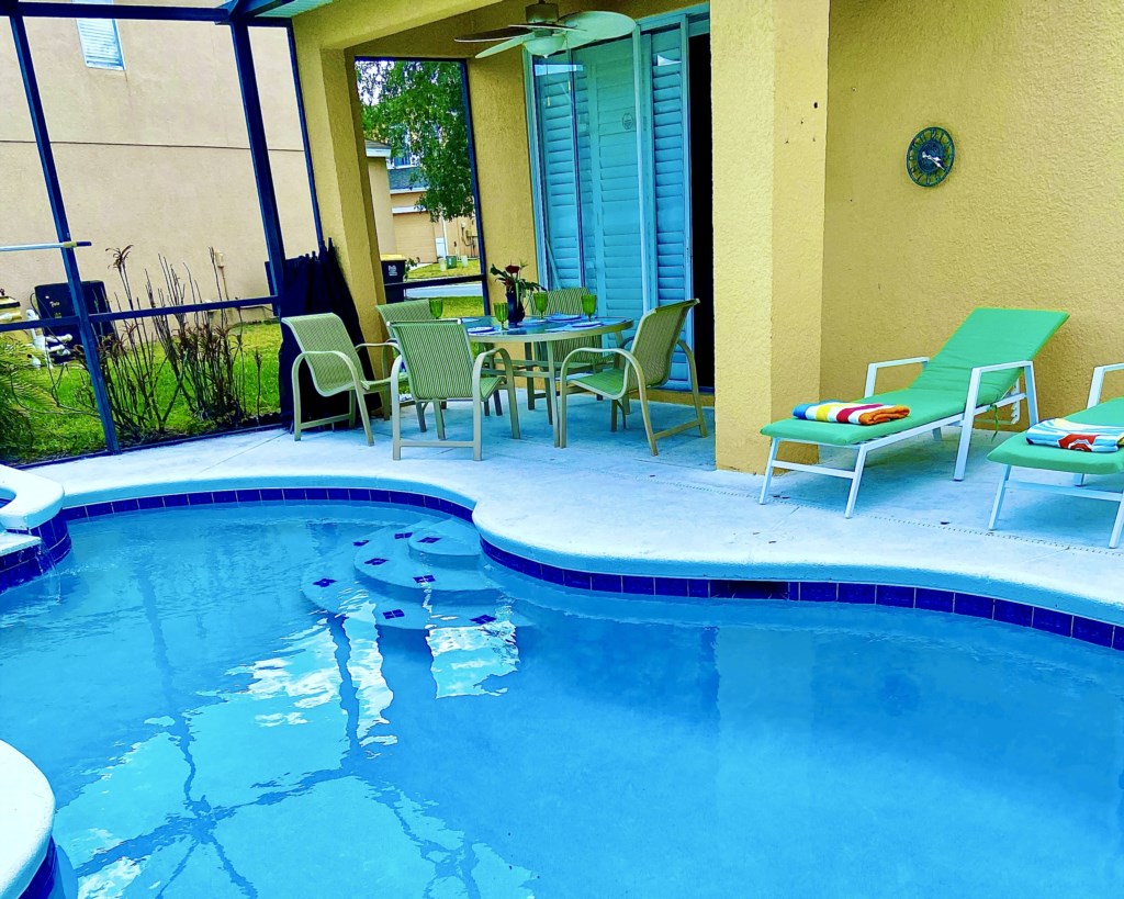4 bedrooms / 3.5 bathrooms, sleeps 10 - Image 5