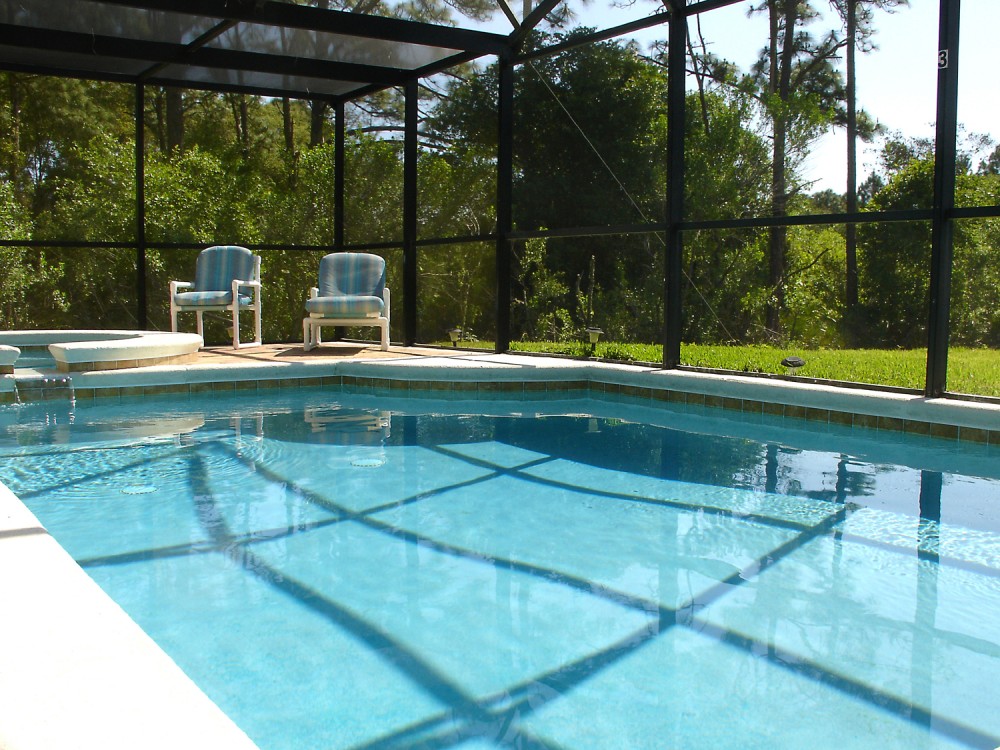 4 bedrooms / 3 bathrooms, sleeps 10 - Image 2