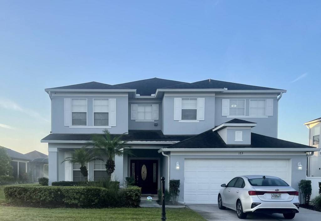 5 bedrooms / 4 bathrooms, sleeps 10 - Main Image