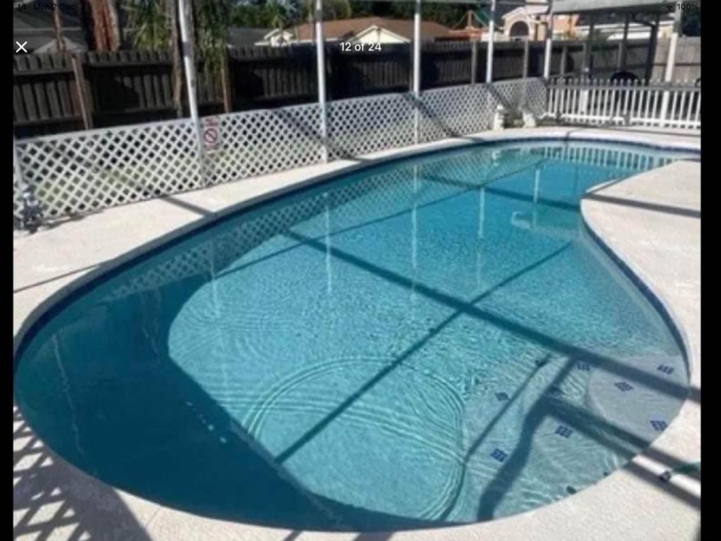 5 bedrooms / 2 bathrooms, sleeps 12 - Image 2