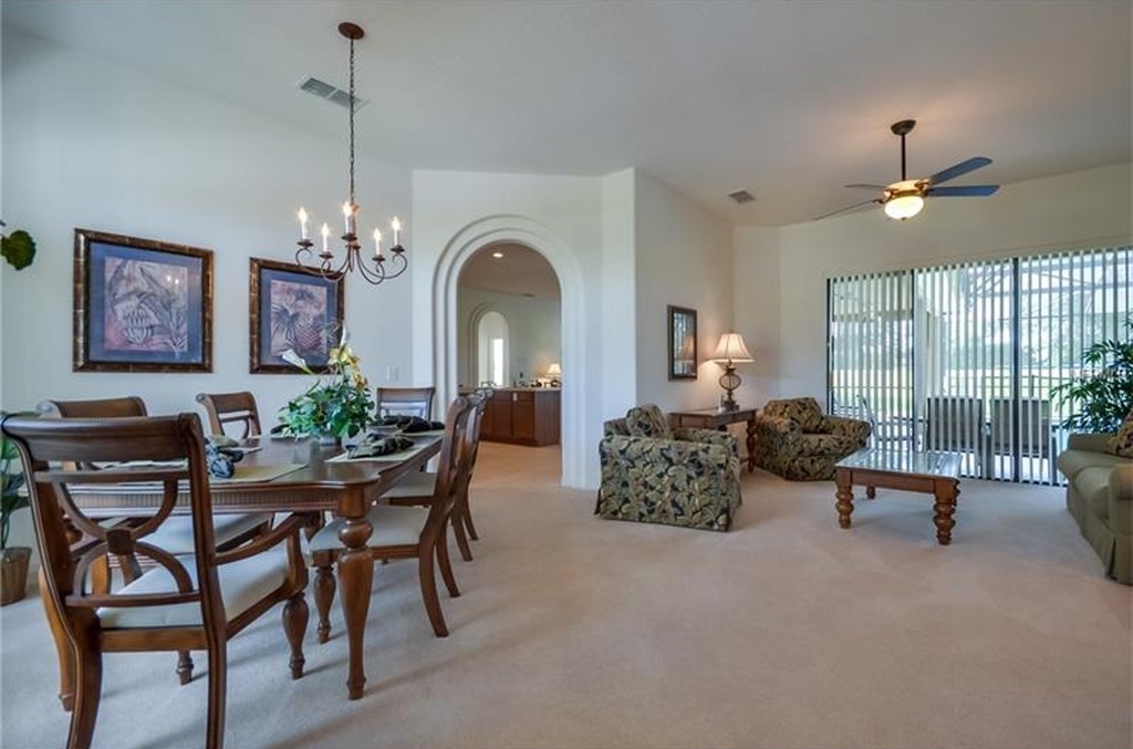 5 bedrooms / 5 bathrooms, sleeps 10 - Image 5