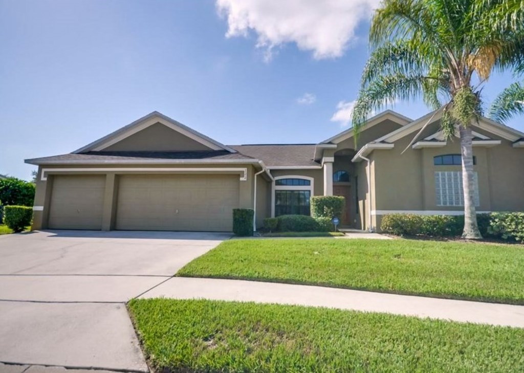 5 bedrooms / 5 bathrooms, sleeps 10 - Main Image