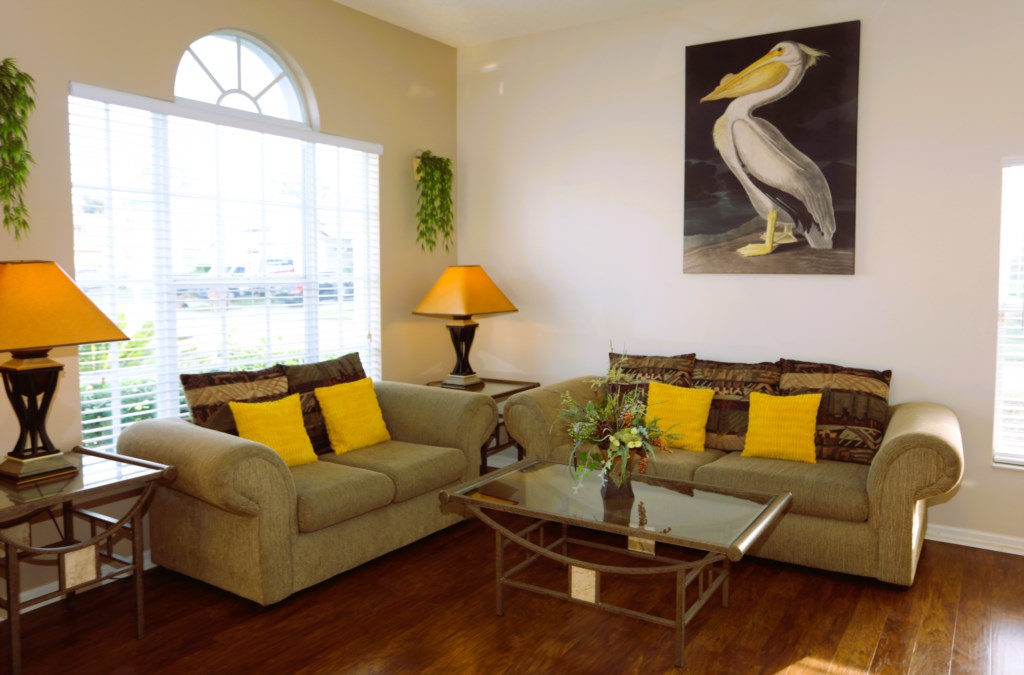 5 bedrooms / 3.5 bathrooms, sleeps 10 - Image 2