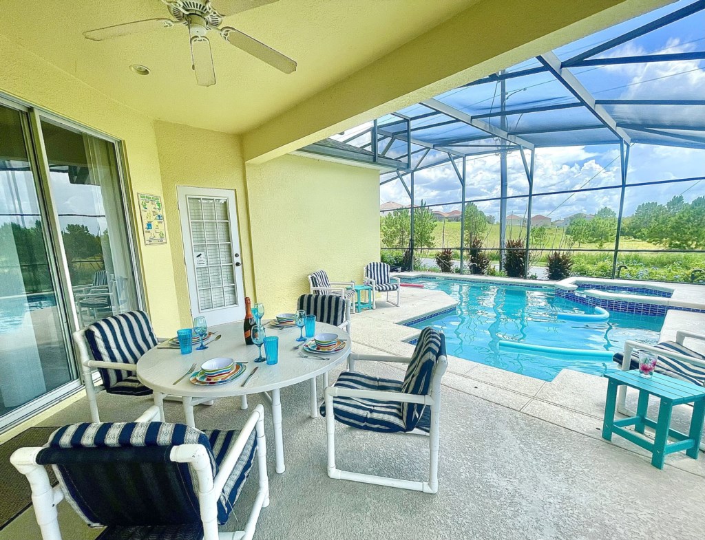 5 bedrooms / 4.5 bathrooms, sleeps 10 - Image 4