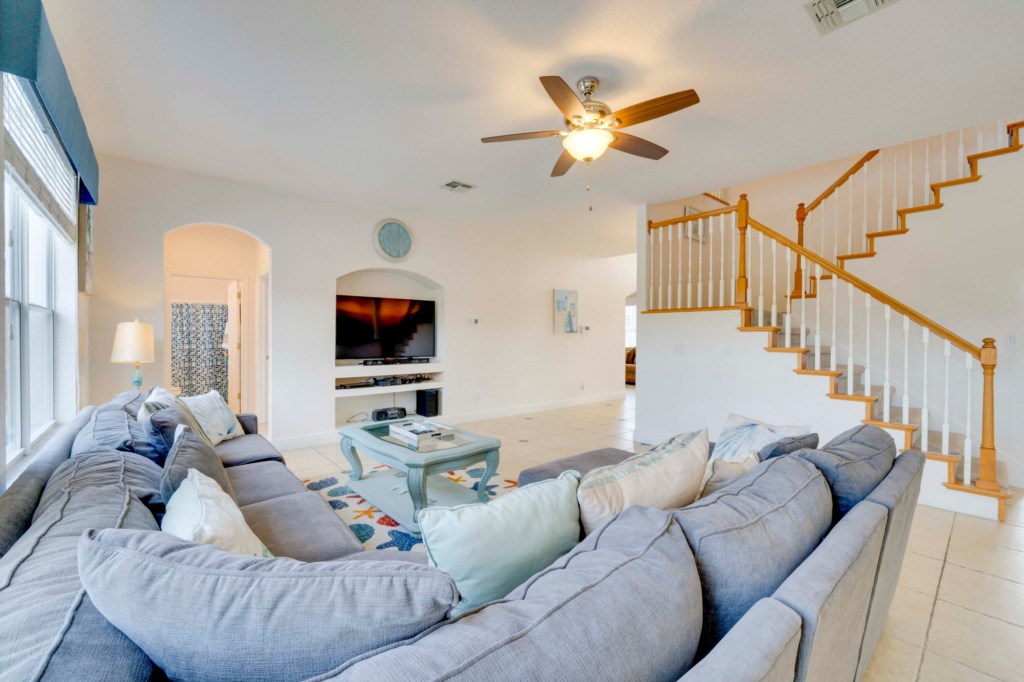 7 bedrooms / 3.5 bathrooms, sleeps 14 - Image 4