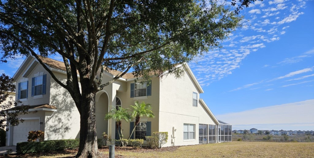 5 bedrooms / 5.5 bathrooms, sleeps 10 - Main Image