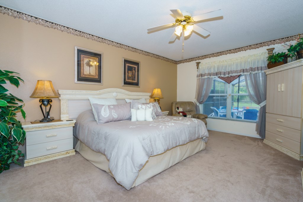 5 bedrooms / 3 bathrooms, sleeps 12 - Image 5