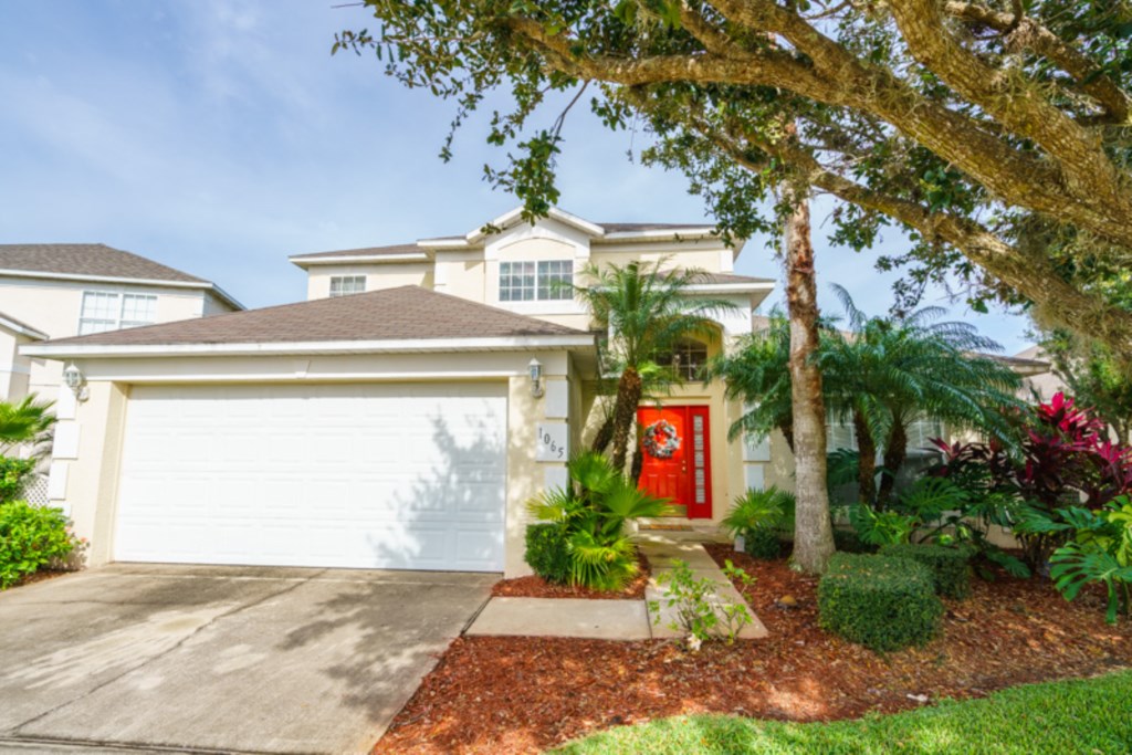 5 bedrooms / 3 bathrooms, sleeps 12