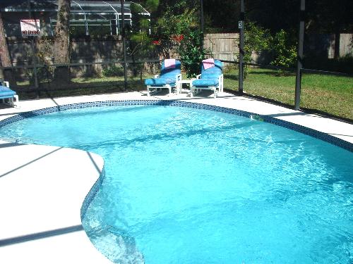 4 bedrooms / 3 bathrooms, sleeps 10 - Image 2